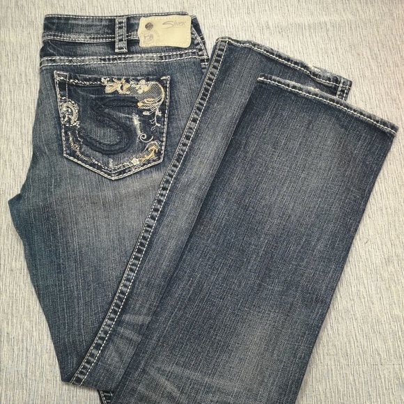 Silver Jeans - Medium Blue w/ Pocket Details - Picture 1 of 1